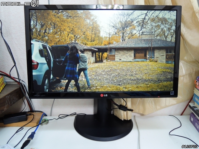 LG 24EA53VQ-P & 聯想旋轉升降腳架