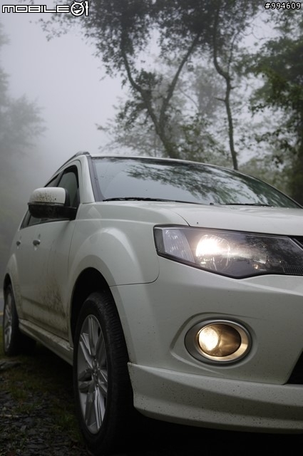 我的大白凹旅遊開箱 殺進深山部落去 Outlander+4WD 真的派上用場了