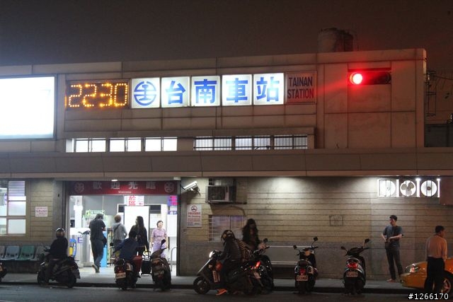 2013 THE ALL-NEW FOCUS 24小時免費開回家(輕都緩遊)