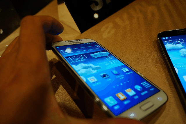 第一次體驗GALAXY S4就上手~圖多慎入:(