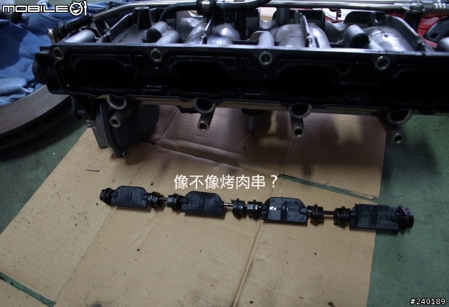 (分享)GOLF V GTI 12萬定保之節氣門,岐管,汽門及燃燒室清洗