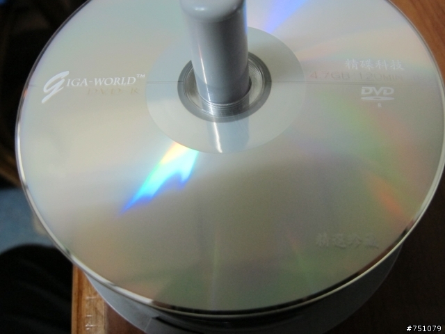 破產的第三大的光碟廠,精碟品質抽樣測試。