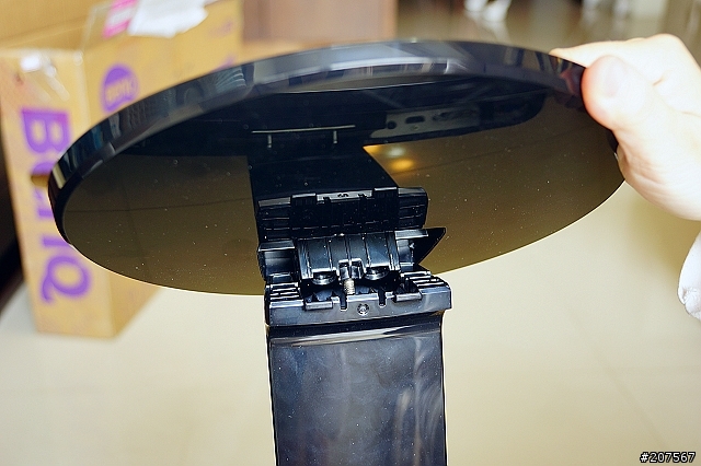 ((開箱試用分享))BENQ GW2760HS-Benq第一台27吋不閃屏LED"養眼機"