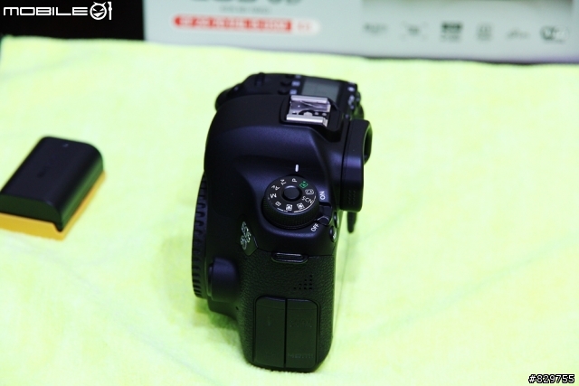 CANON 6D 忍了一年多後還是買了單眼(開箱)