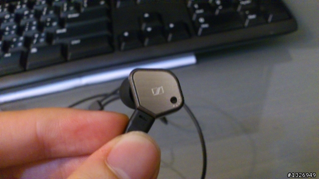 【開箱】要脫坑真的很難! IE80 開箱 (新增30hr聽感)