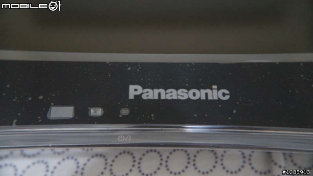 【開箱】Panasonic【TH-L42ET5W】3D液晶電視