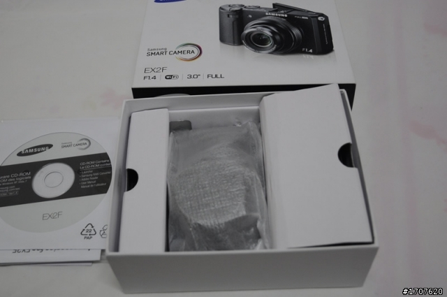 F1.4 大光圈 Samsung EX2F 開箱及試拍