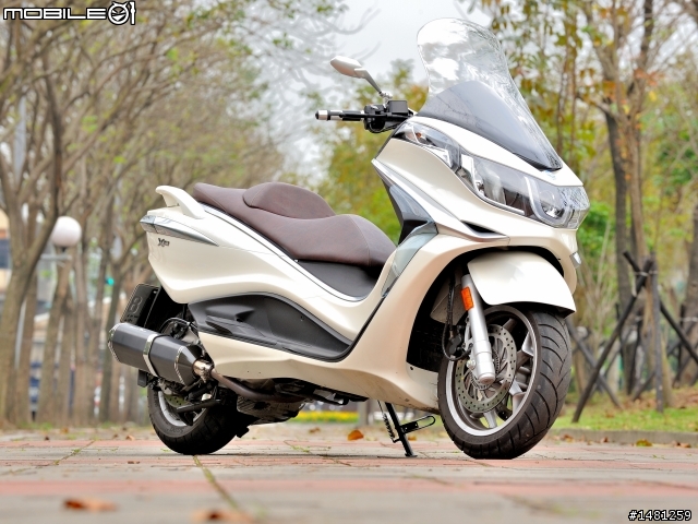 典雅休旅新標竿 PIAGGIO X10