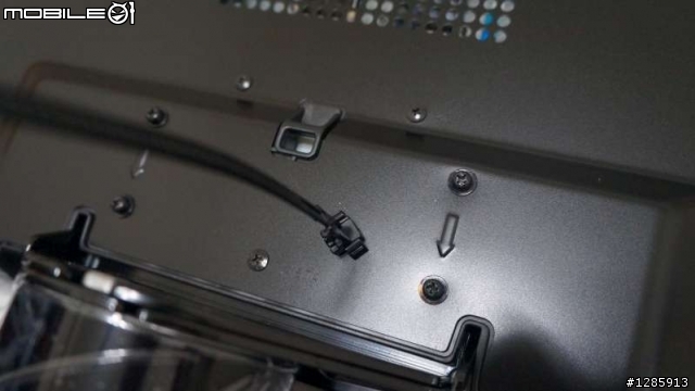 【開箱】Panasonic【TH-L42ET5W】3D液晶電視