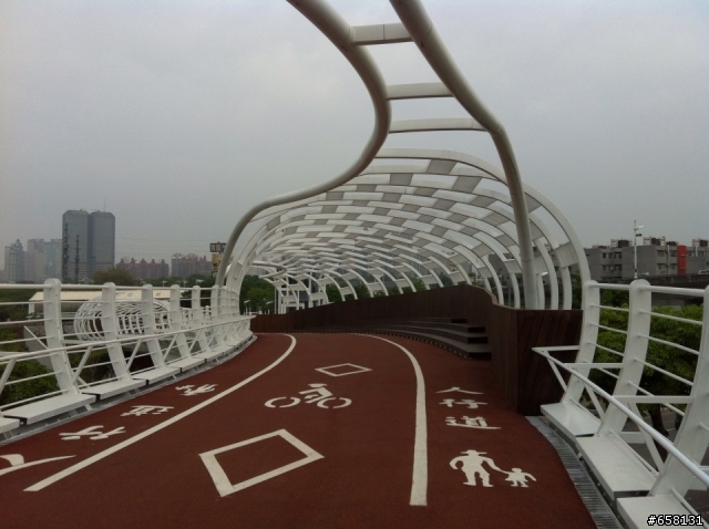 【城市漫遊】凱旋自行車天橋 & 翠華自行車天橋