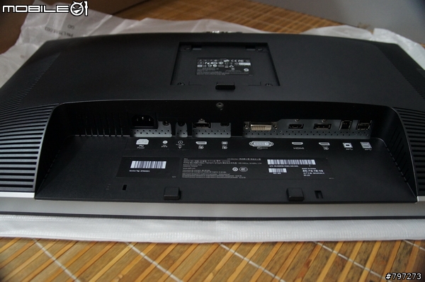 【開箱文】U2713H -3y 限時特價 25900