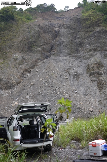 我的大白凹旅遊開箱 殺進深山部落去 Outlander+4WD 真的派上用場了