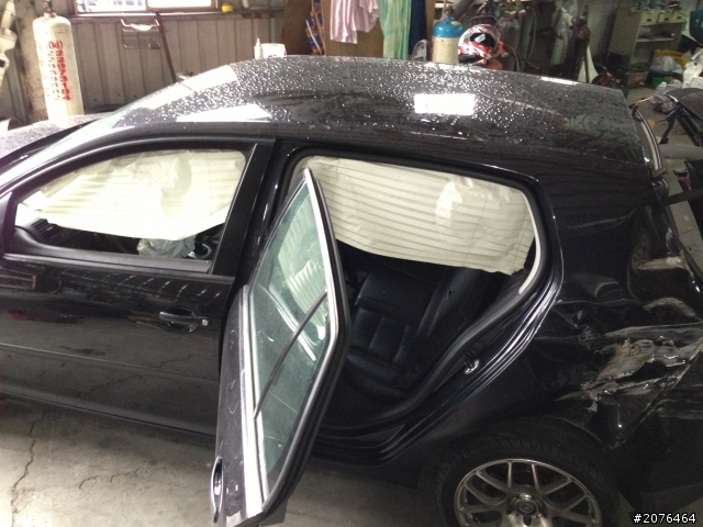 GOLF MK5 爆胎失控 (台中"諧"和輪胎)