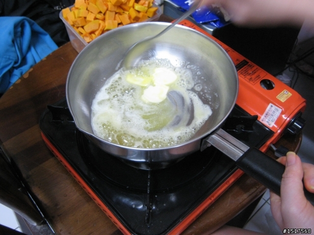 外宿小料理-南瓜濃湯