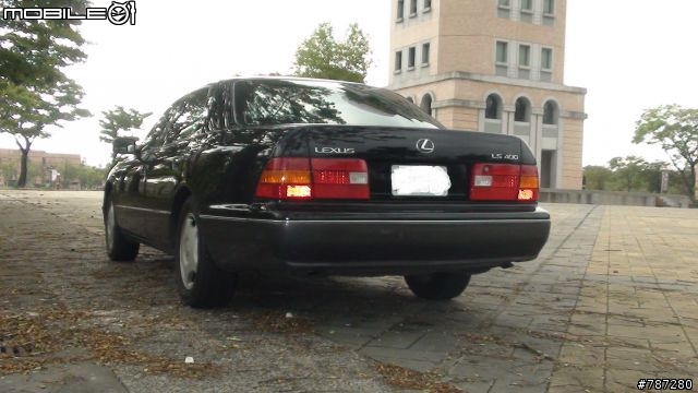 老車開箱-LS400