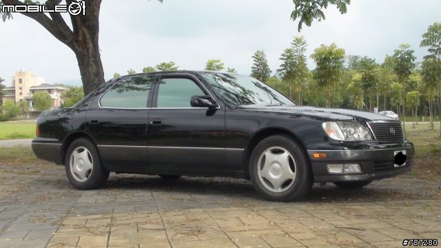 老車開箱-LS400