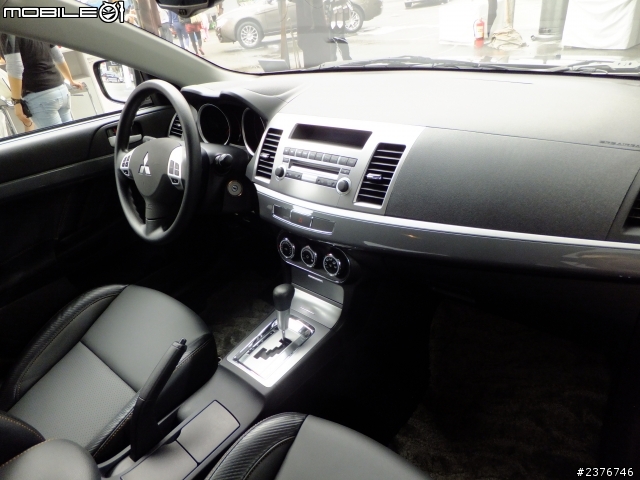 MITSUBISHI MOTORS Lancer 當代騎士版-特仕車 Fortis (圖多)