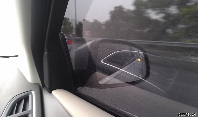 2013 THE ALL-NEW FOCUS 24小時免費開回家-一路下雨