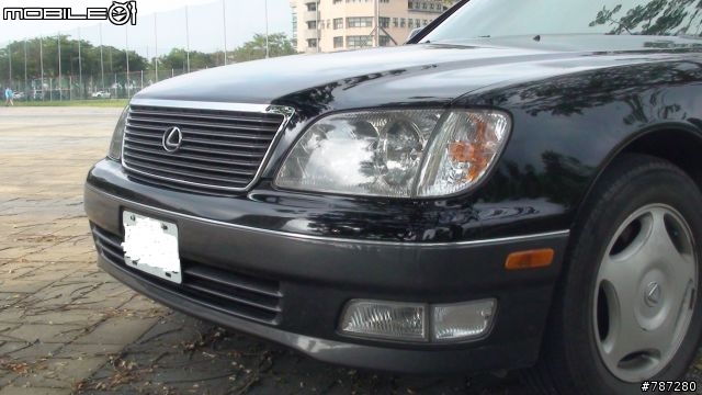 老車開箱-LS400