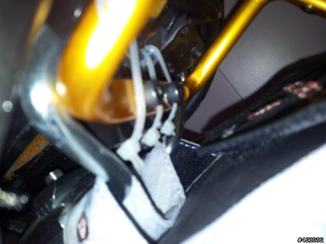 2013.07/10新增hybrid裝法 (06/26更新新裝法for selle smp TRK)\ MINOURA SBH-300 雙水壺架的安裝??