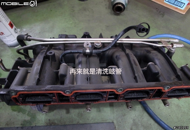 (分享)GOLF V GTI 12萬定保之節氣門,岐管,汽門及燃燒室清洗