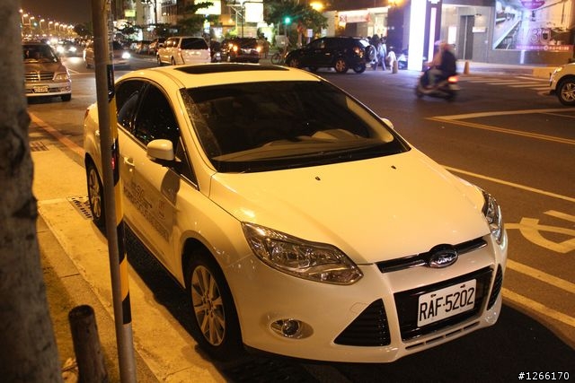 2013 THE ALL-NEW FOCUS 24小時免費開回家(輕都緩遊)