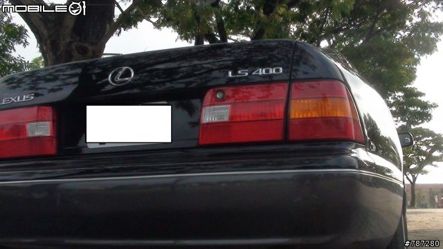 老車開箱-LS400