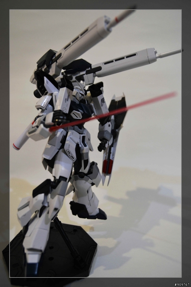 AE二社 MG RX-95"Sapphire"(原石完成型態)