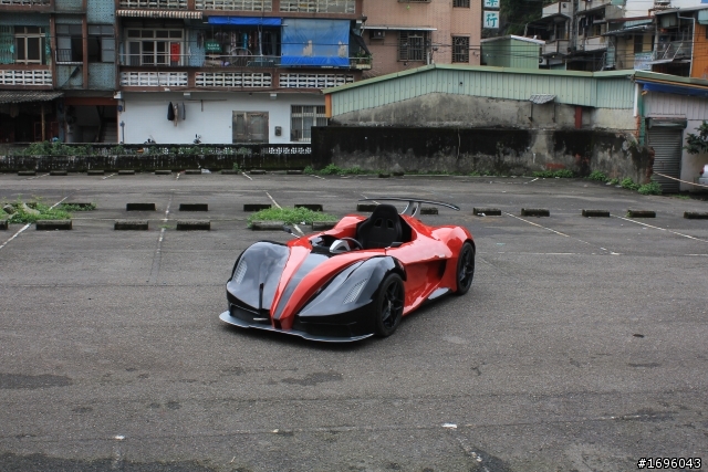 本土製造!單人座跑車
