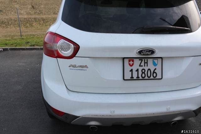 休息站的Ford Kuga TDCI~~~~~