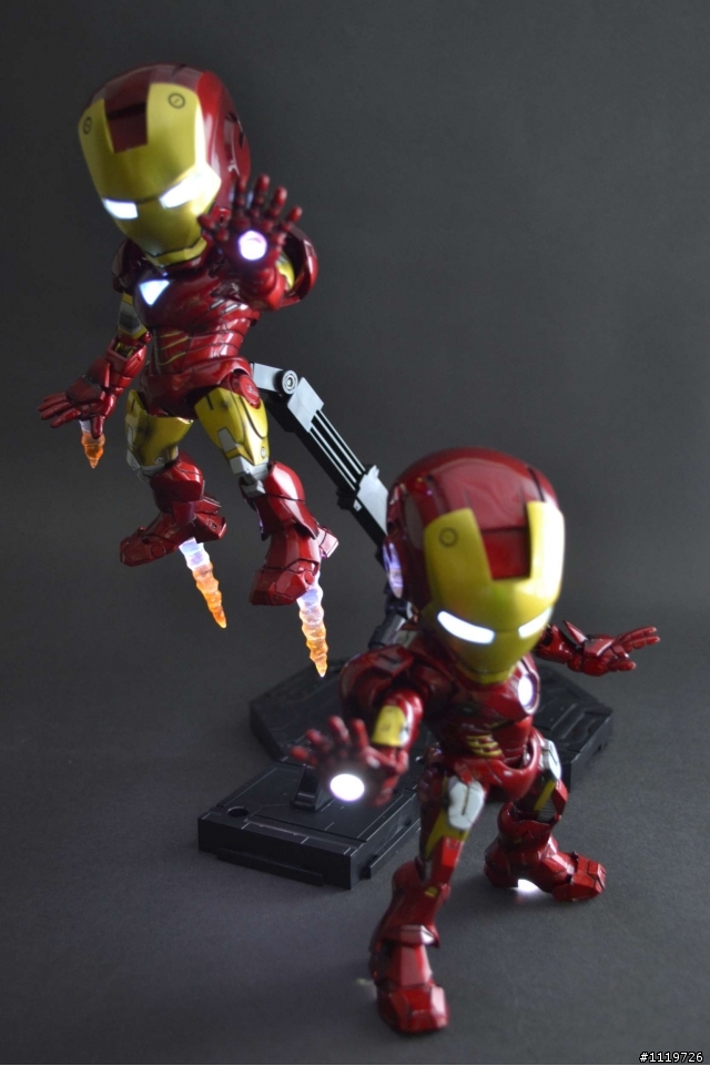 IRON MAN SD鋼鐵人 MARK 6 與 MARK 7 (圖多注意)