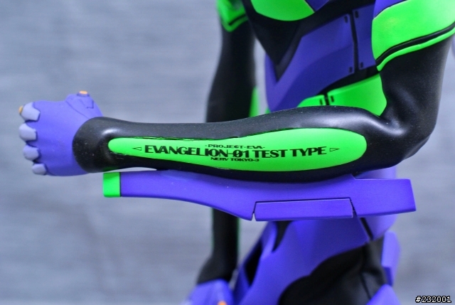 Medicom Rah Neo 初号機 Evangelion-01 開箱(圖多)