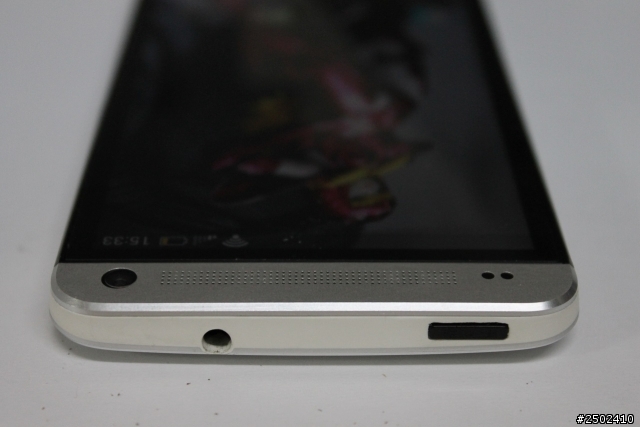 新入手的手機~New HTC One 銀色16G~簡易開箱文