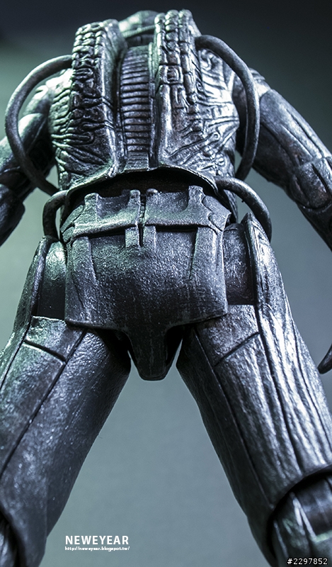 NECA 普羅米修斯-工程師(壓力服版) ENGINEER(PRESSURE SUIT)
