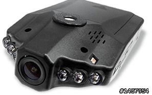 這種外型,1000以下的行車記錄器,購買建議