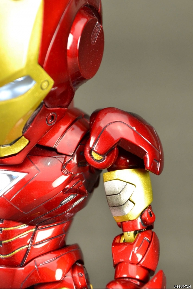 IRON MAN SD鋼鐵人 MARK 6 與 MARK 7 (圖多注意)