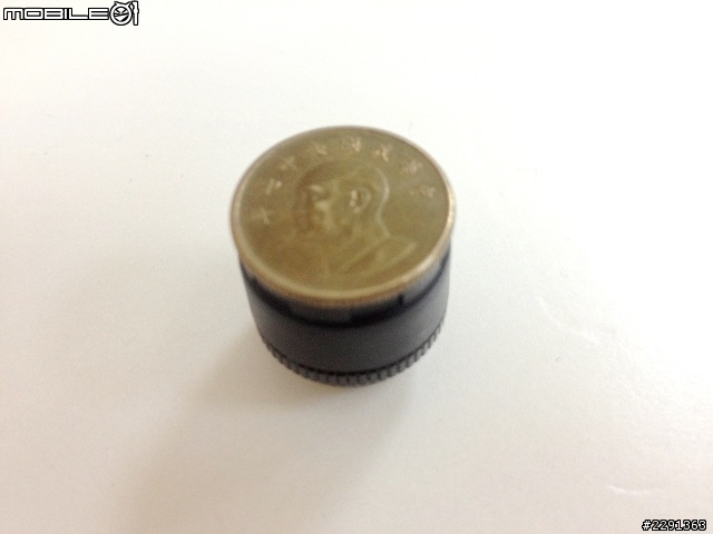 TYREDOG 無線胎壓偵測器 TPMS TD1400 【開箱文】圖多