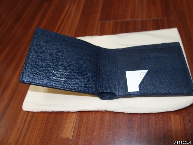 LV Compact 短夾開箱