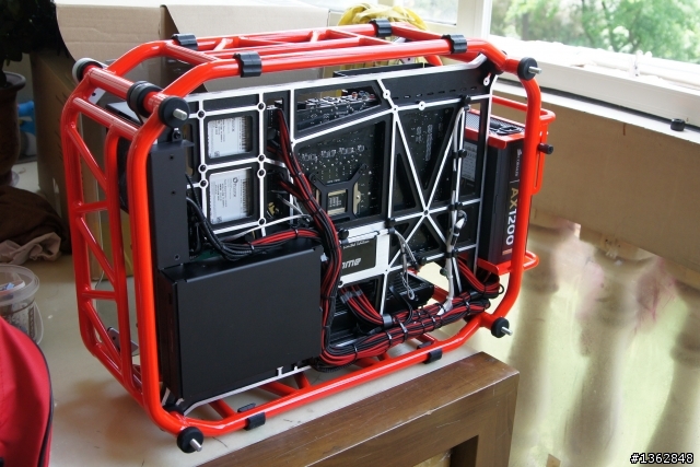 開放式露骨機殼 !! IN WIN D-Frame 機箱入手 / 新增背走線照片