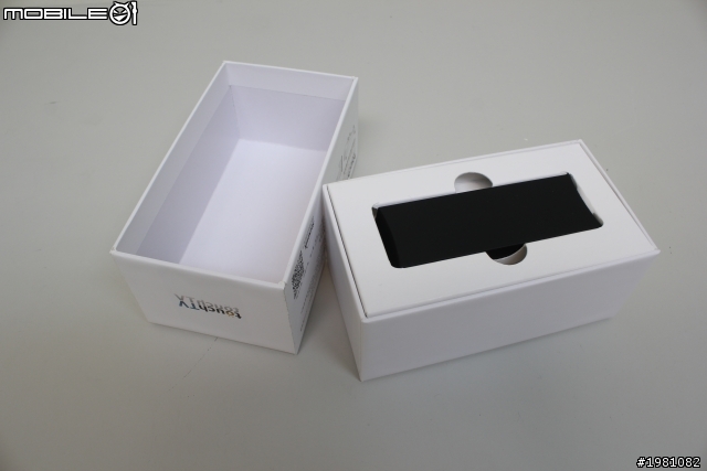 Smart TouchTV Dongle/ 迷你智慧型 “觸控” 連網電視棒,將一般電視變成Smart TV,盡情滑動您的電視 !!!(圖多)
