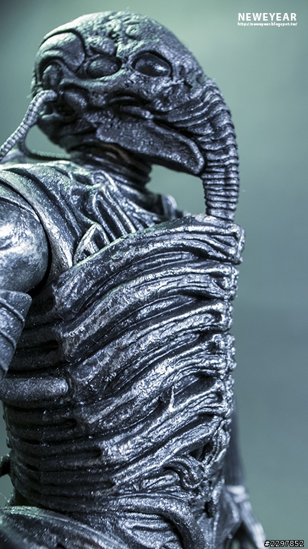 NECA 普羅米修斯-工程師(壓力服版) ENGINEER(PRESSURE SUIT)
