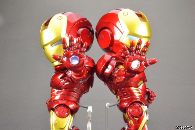 IRON MAN SD鋼鐵人 MARK 6 與 MARK 7 (圖多注意)