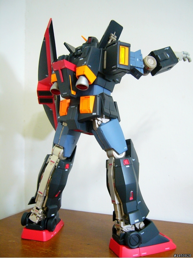 精神感應鋼彈(Psycho Gundam)