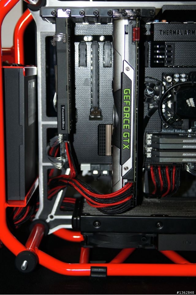 開放式露骨機殼 !! IN WIN D-Frame 機箱入手 / 新增背走線照片