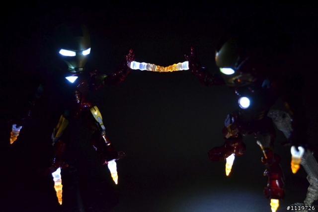 IRON MAN SD鋼鐵人 MARK 6 與 MARK 7 (圖多注意)