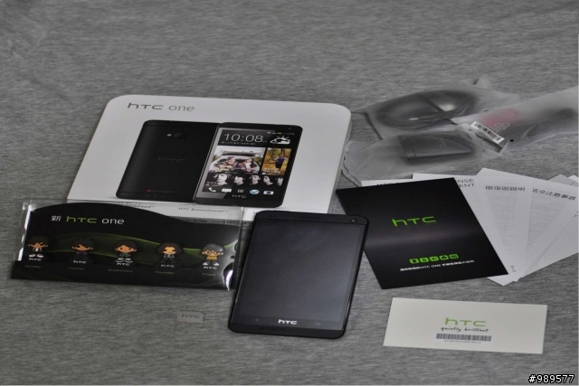 等了兩個月的手機~HTC New One Black 32G!!