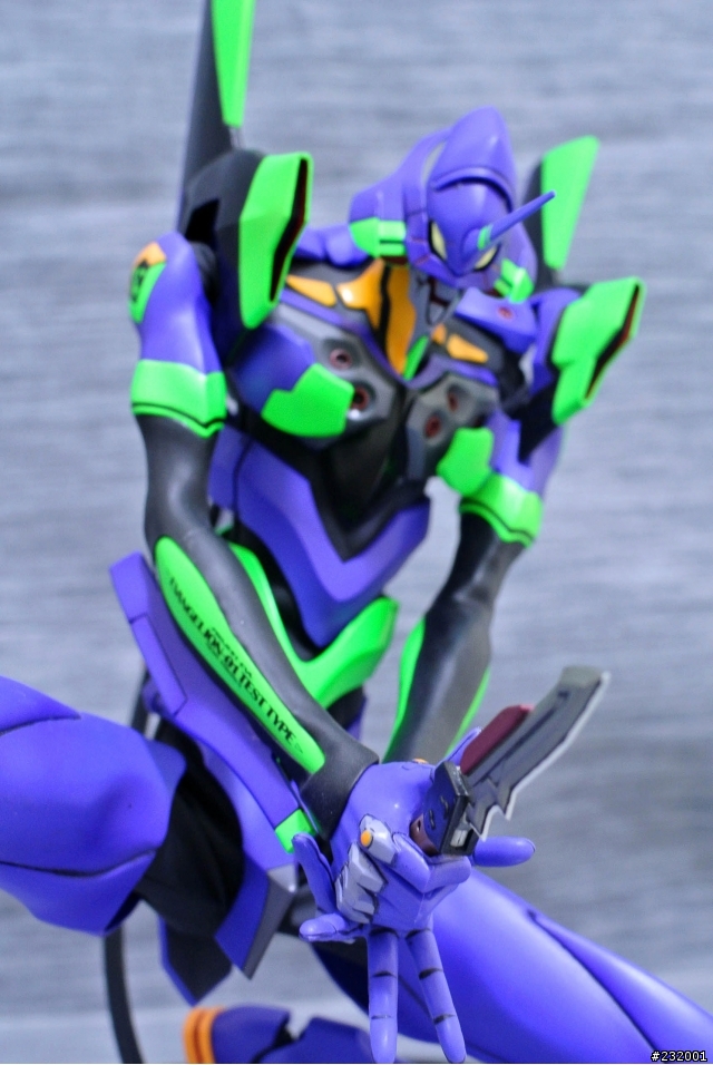 Medicom Rah Neo 初号機 Evangelion-01 開箱(圖多)