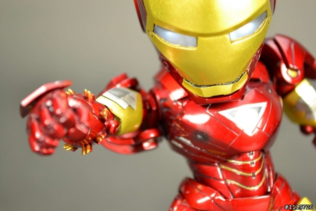 IRON MAN SD鋼鐵人 MARK 6 與 MARK 7 (圖多注意)