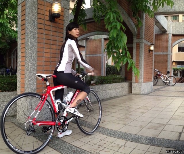 <第三集> 謝謝大家的關照 之 格格來開箱(再見了COLNAGO)