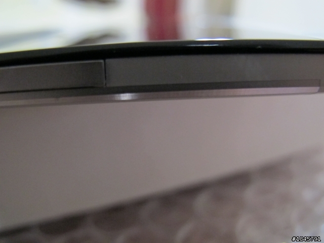我的 HTC new one = =..